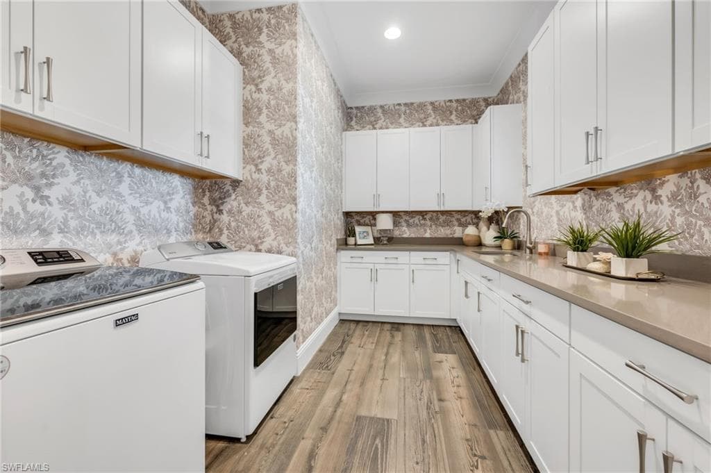 8816 Paradera Ct, Naples, FL 34112-22