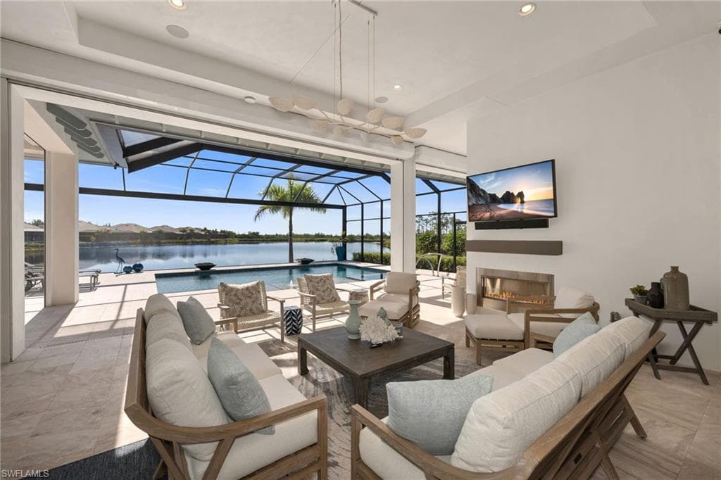 8816 Paradera Ct, Naples, FL 34112-23