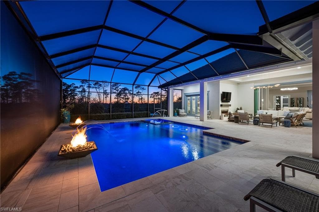 8816 Paradera Ct, Naples, FL 34112-38