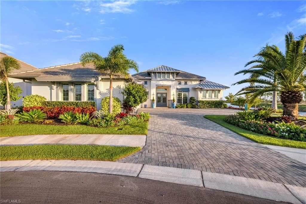 8816 Paradera Ct, Naples, FL 34112-41