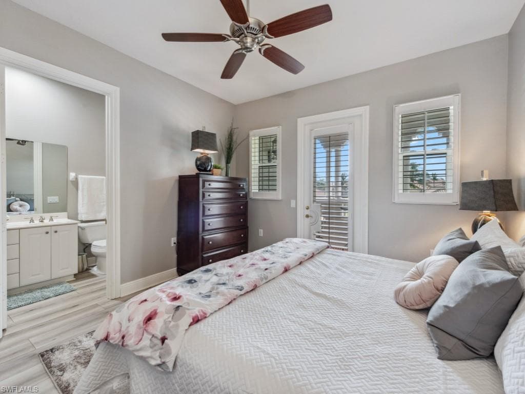 9270 Campanile Cir 202, Naples, FL 34114-18