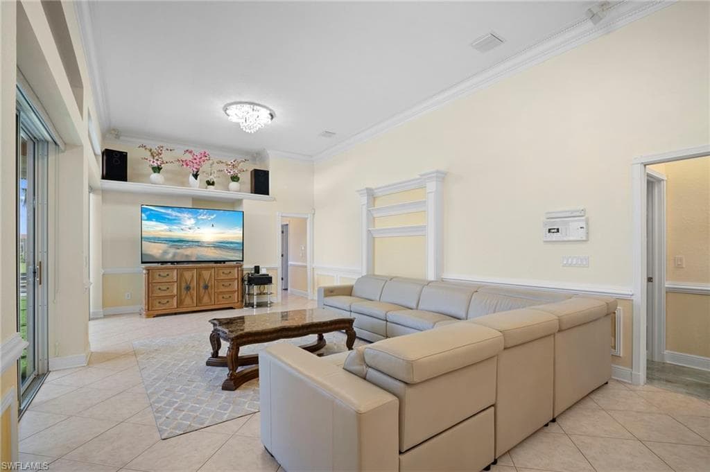 5024 8th Pl, Cape Coral, FL 33914-13