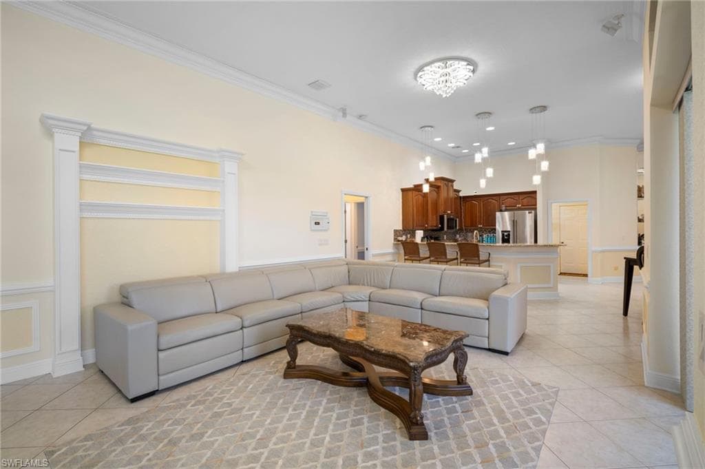 5024 8th Pl, Cape Coral, FL 33914-15