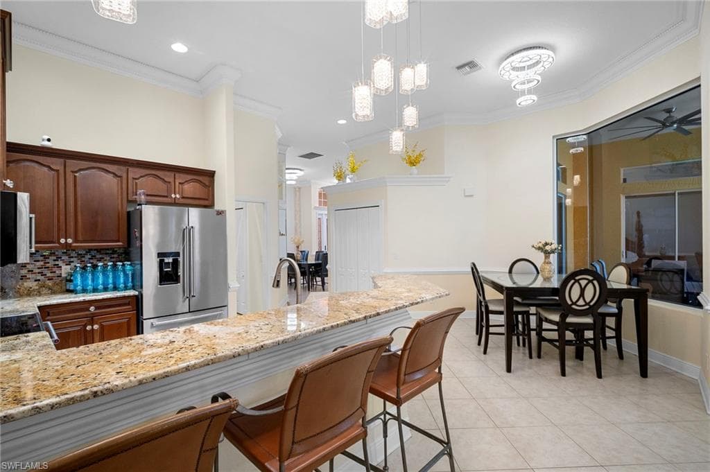 5024 8th Pl, Cape Coral, FL 33914-17