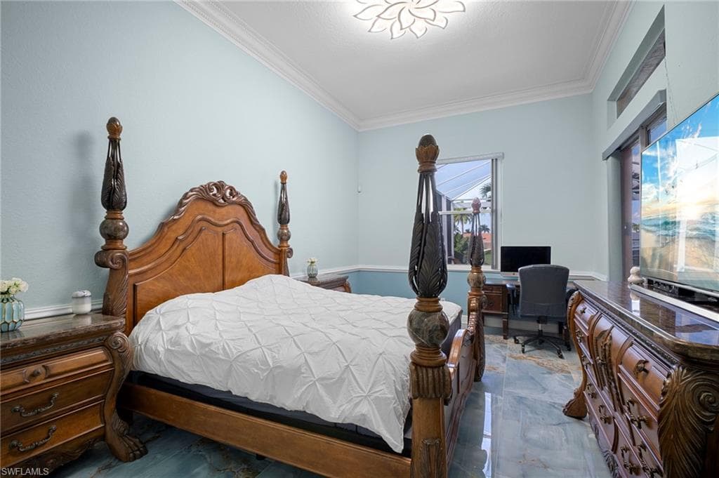 5024 8th Pl, Cape Coral, FL 33914-36