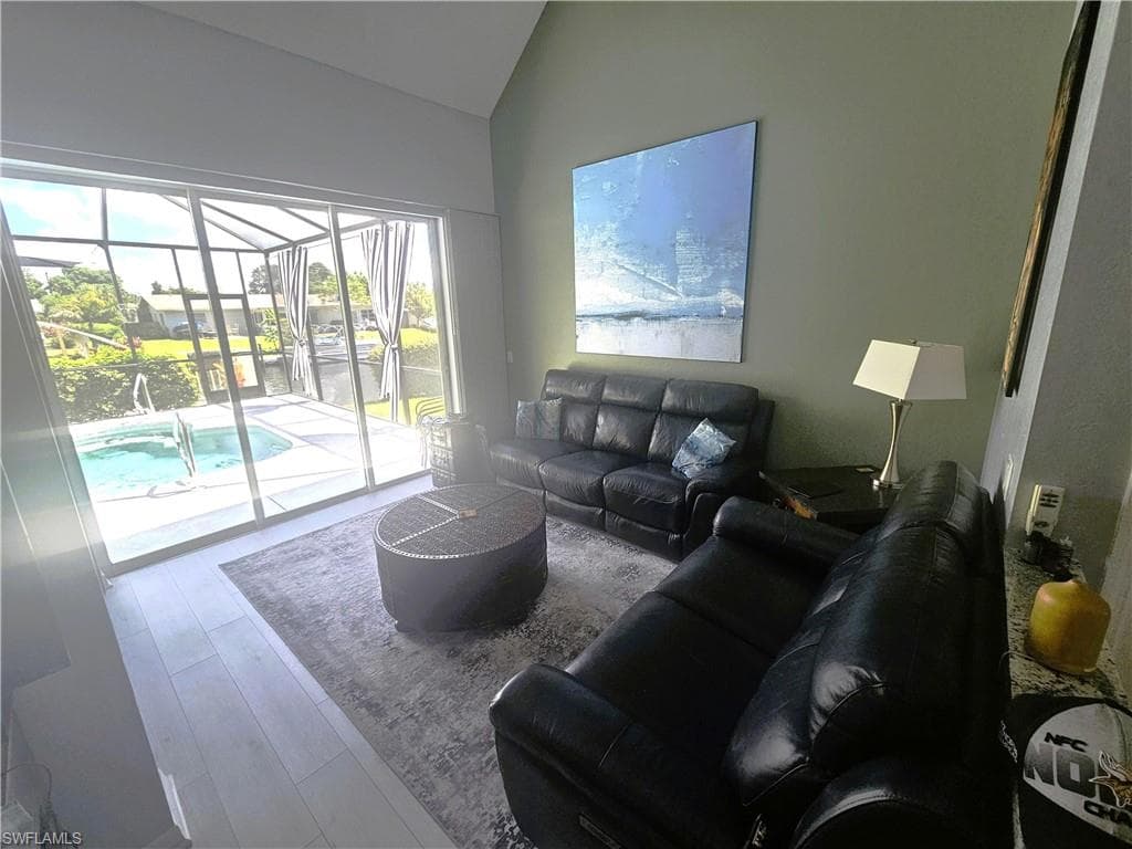 4969 Viceroy St 106, Cape Coral, FL 33904-10