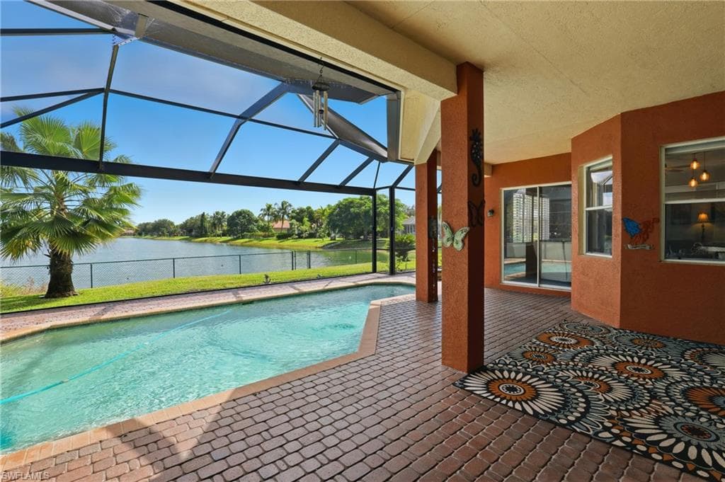 3236 Potomac Ct, Naples, FL 34120-39