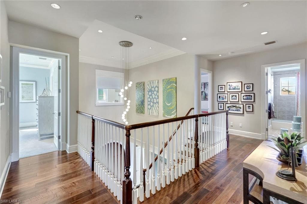 9226 Marble Stone Dr, Naples, FL 34120-35