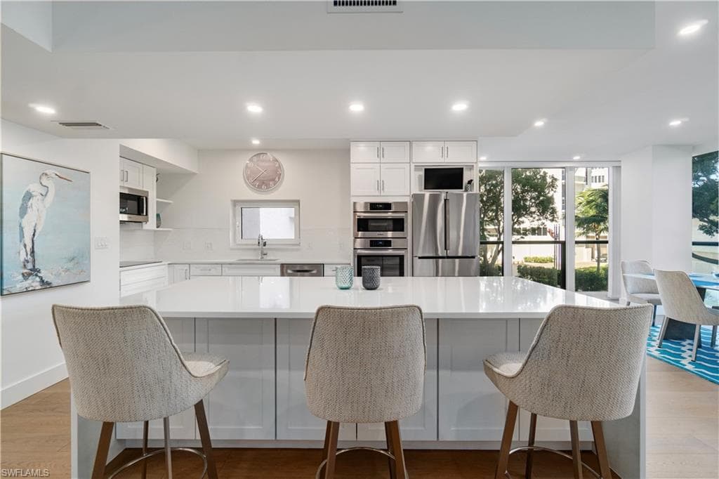 4031 Gulf Shore Blvd N 22, Naples, FL 34103-9