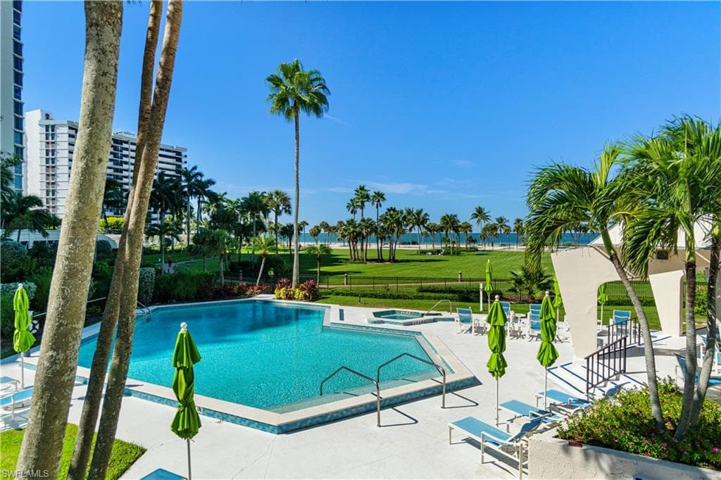 4031 Gulf Shore Blvd N 22, Naples, FL 34103-16