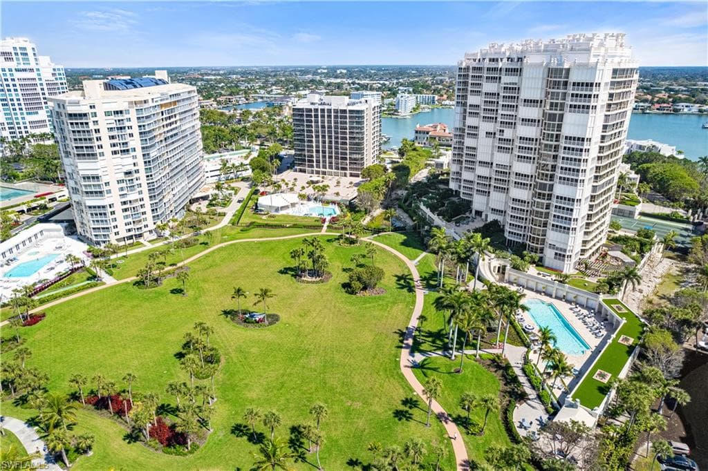 4031 Gulf Shore Blvd N 22, Naples, FL 34103-24