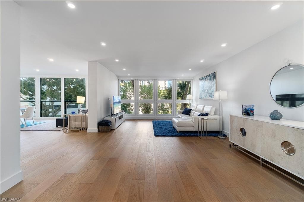 4031 Gulf Shore Blvd N 22, Naples, FL 34103-6