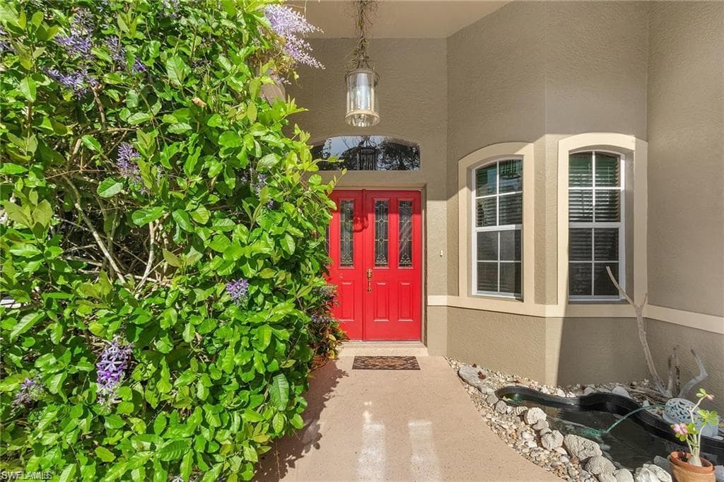 311 23rd St SW, Naples, FL 34117-3