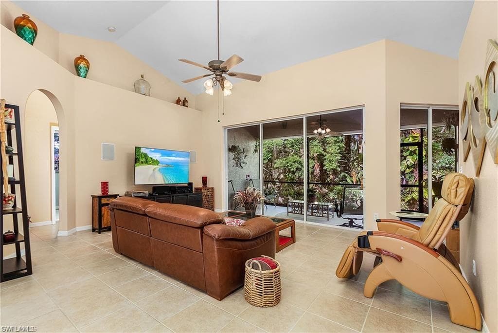 311 23rd St SW, Naples, FL 34117-6