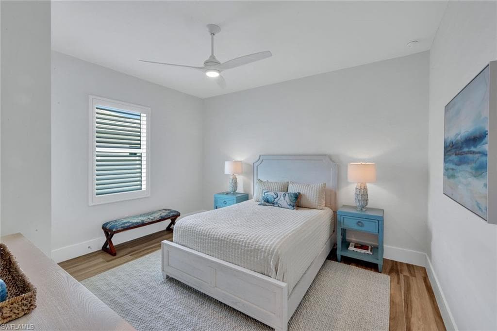 553 106th Ave N, Naples, FL 34108-23
