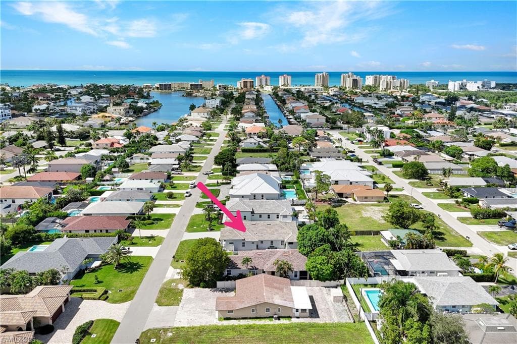 553 106th Ave N, Naples, FL 34108-32