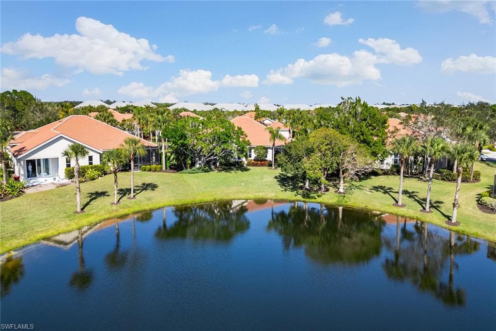 8472 Bent Creek Way, Naples, FL 34114-25