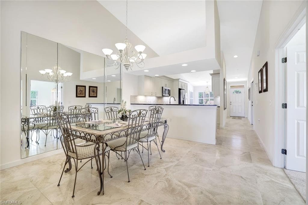 2370 Magnolia Ave 6802, Naples, FL 34112-9