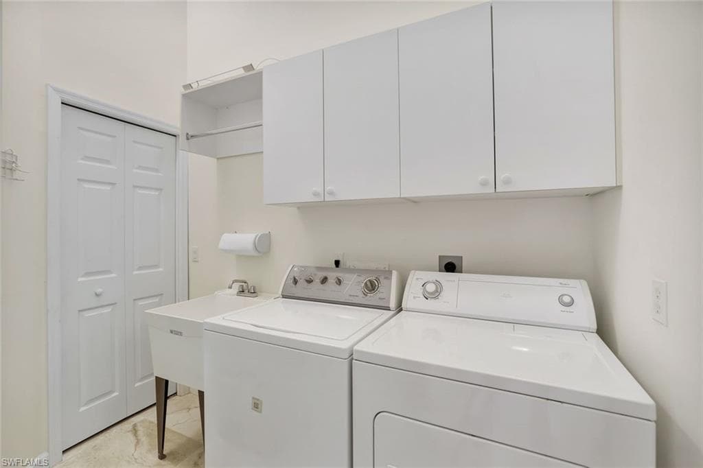 2370 Magnolia Ave 6802, Naples, FL 34112-23