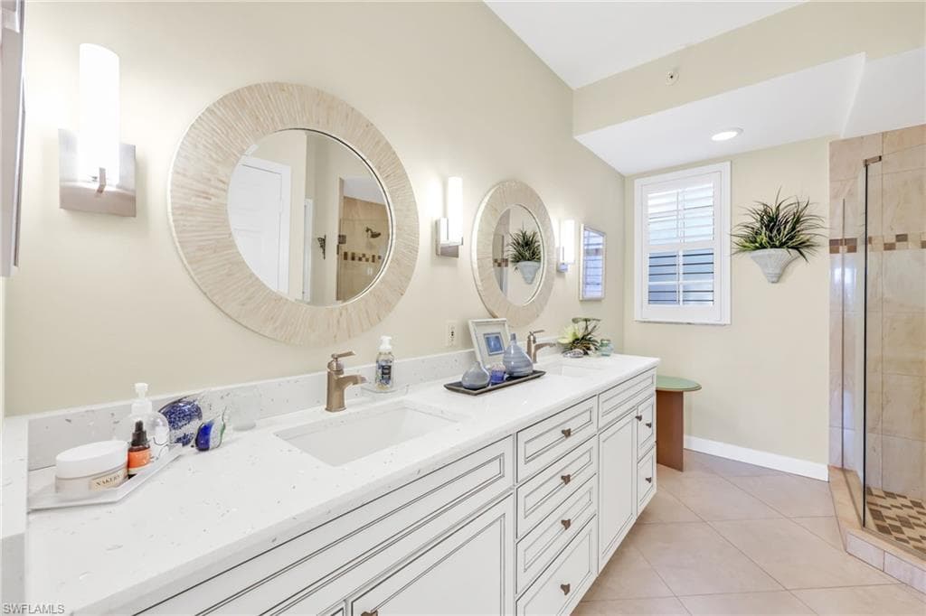 25232 Pelican Creek Cir 102, Bonita Springs, FL 34134-8