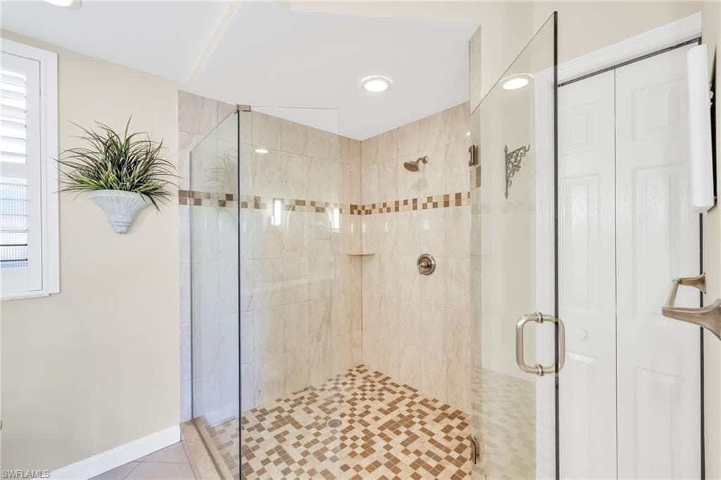 25232 Pelican Creek Cir 102, Bonita Springs, FL 34134-9