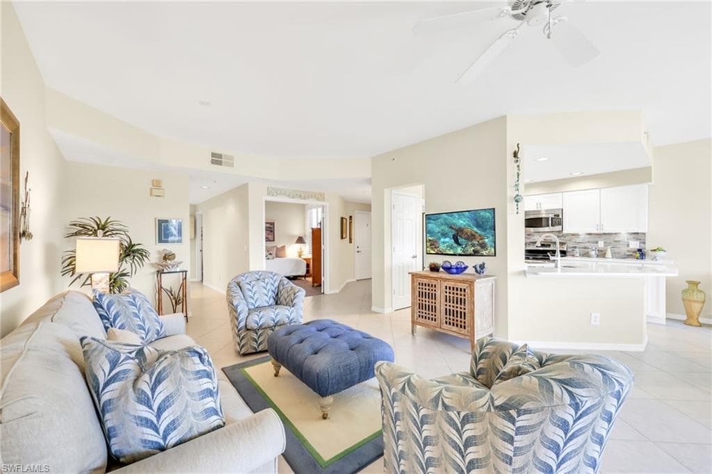 25232 Pelican Creek Cir 102, Bonita Springs, FL 34134-4