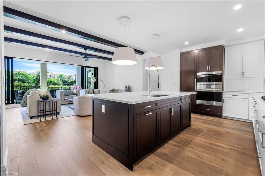 1130 3rd Ave S 211, Naples, FL 34102-8