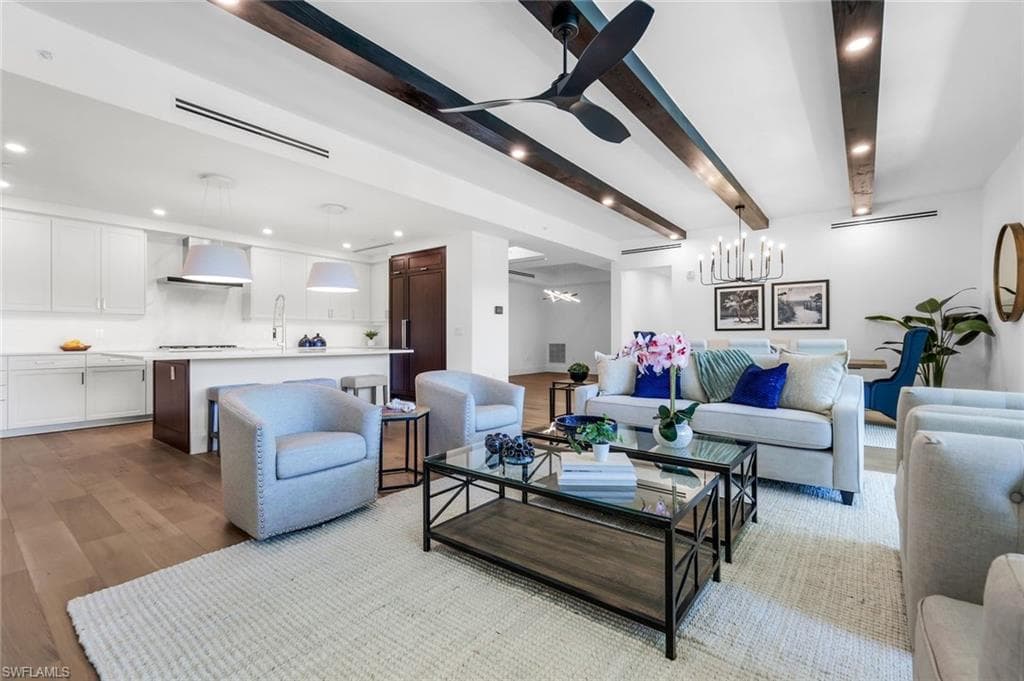 1130 3rd Ave S 211, Naples, FL 34102-4