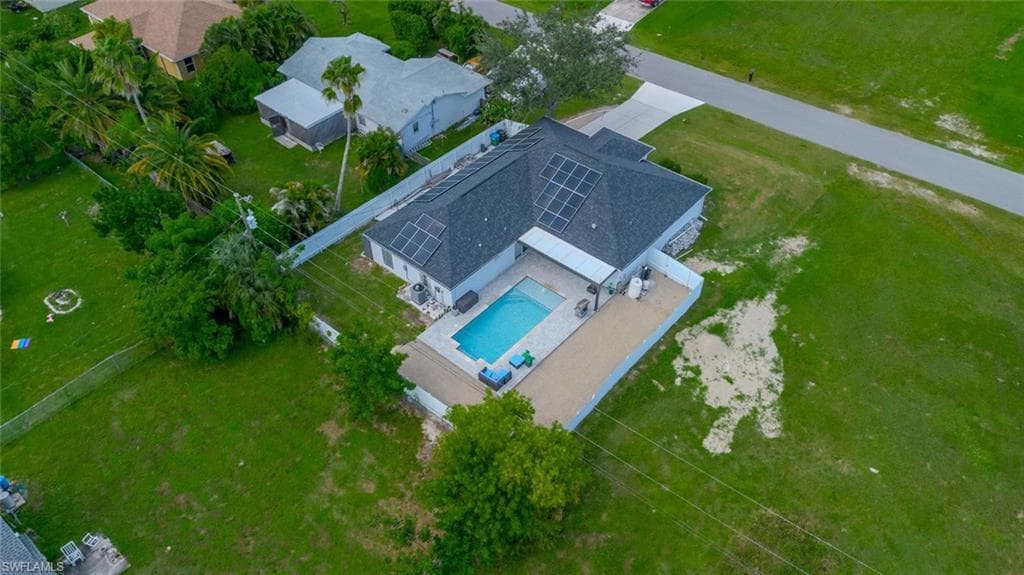326 10th Ter, Cape Coral, FL 33909-22