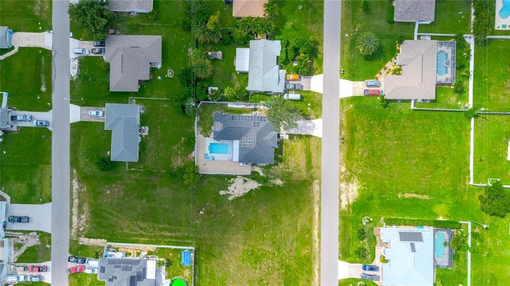 326 10th Ter, Cape Coral, FL 33909-23