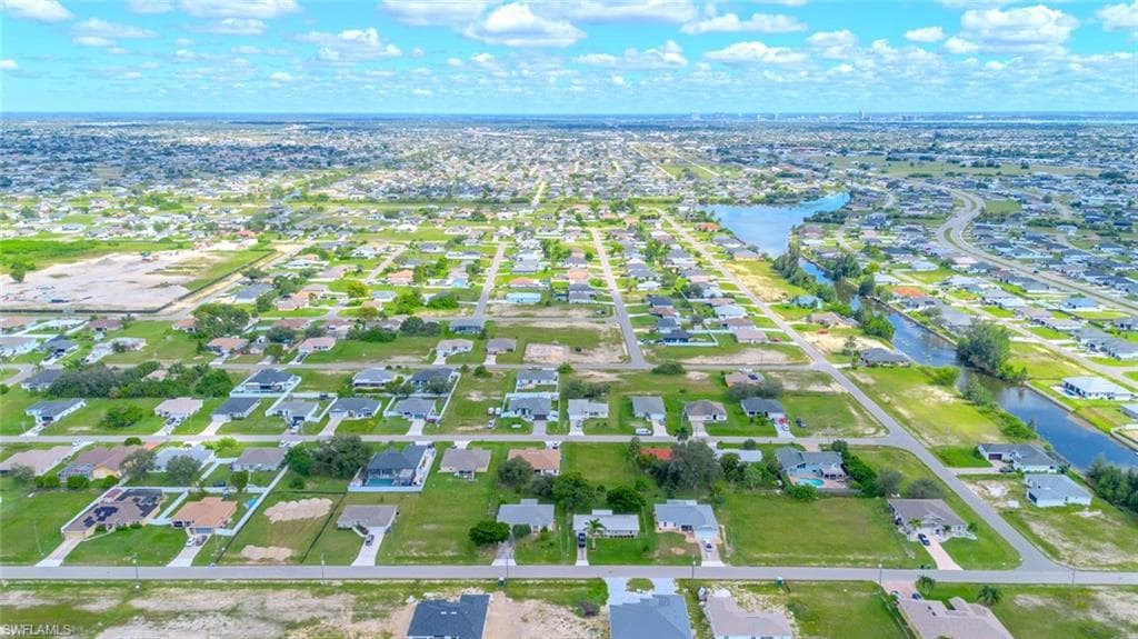 326 10th Ter, Cape Coral, FL 33909-25