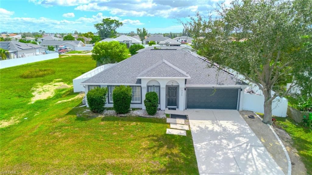 326 10th Ter, Cape Coral, FL 33909-26