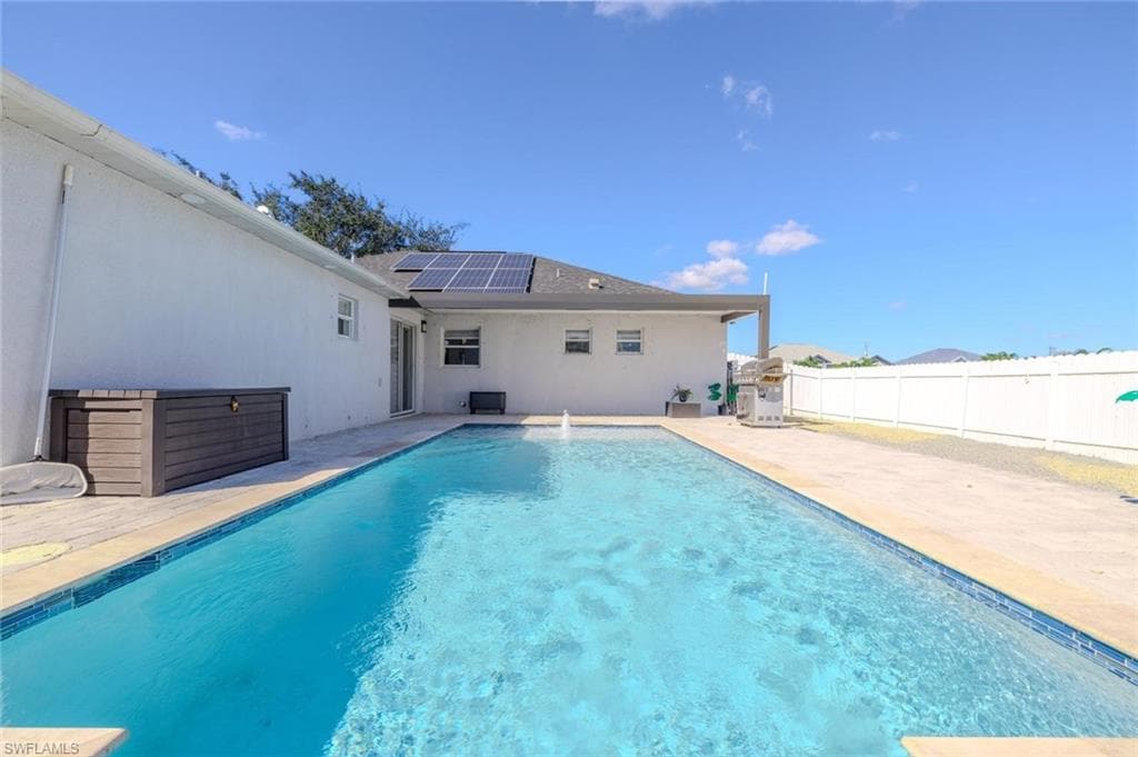 326 10th Ter, Cape Coral, FL 33909-49