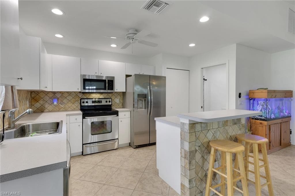 921 20th St SE, Naples, FL 34117-14