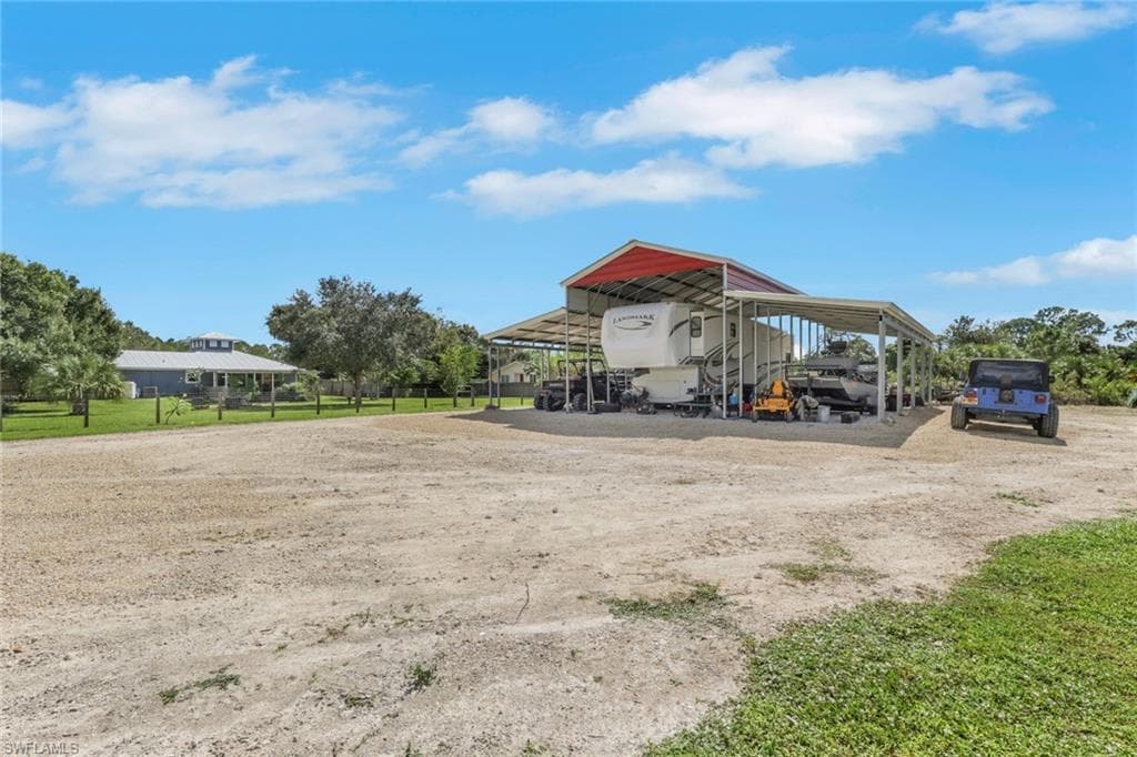 921 20th St SE, Naples, FL 34117-25