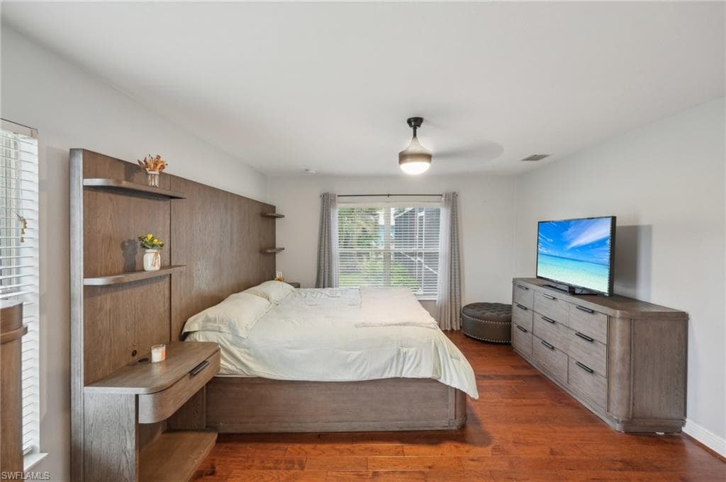 3717 Agualinda Blvd, Cape Coral, FL 33914-19