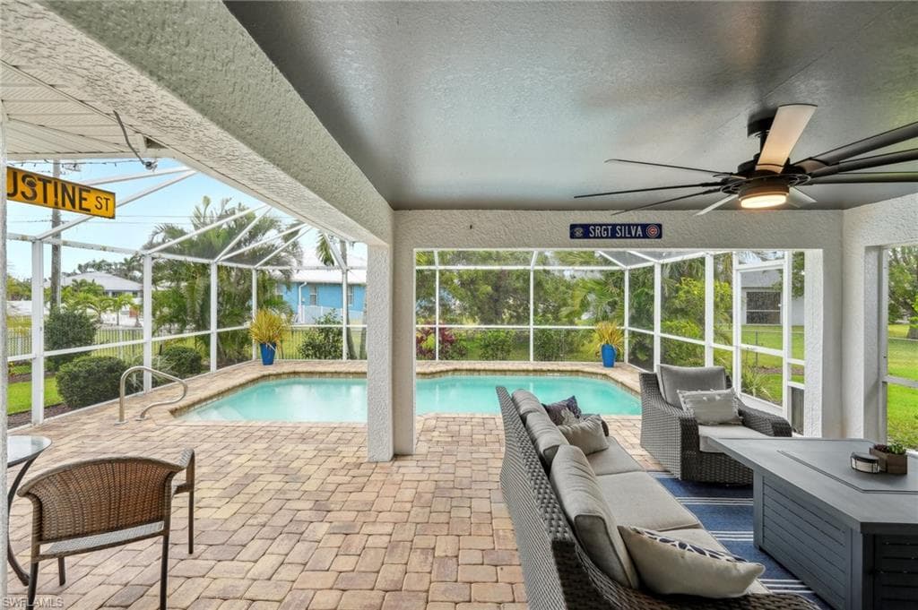 3717 Agualinda Blvd, Cape Coral, FL 33914-40