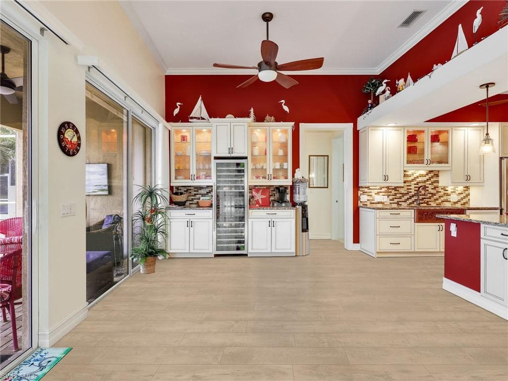 14815 Carducci Ct, Bonita Springs, FL 34135-14