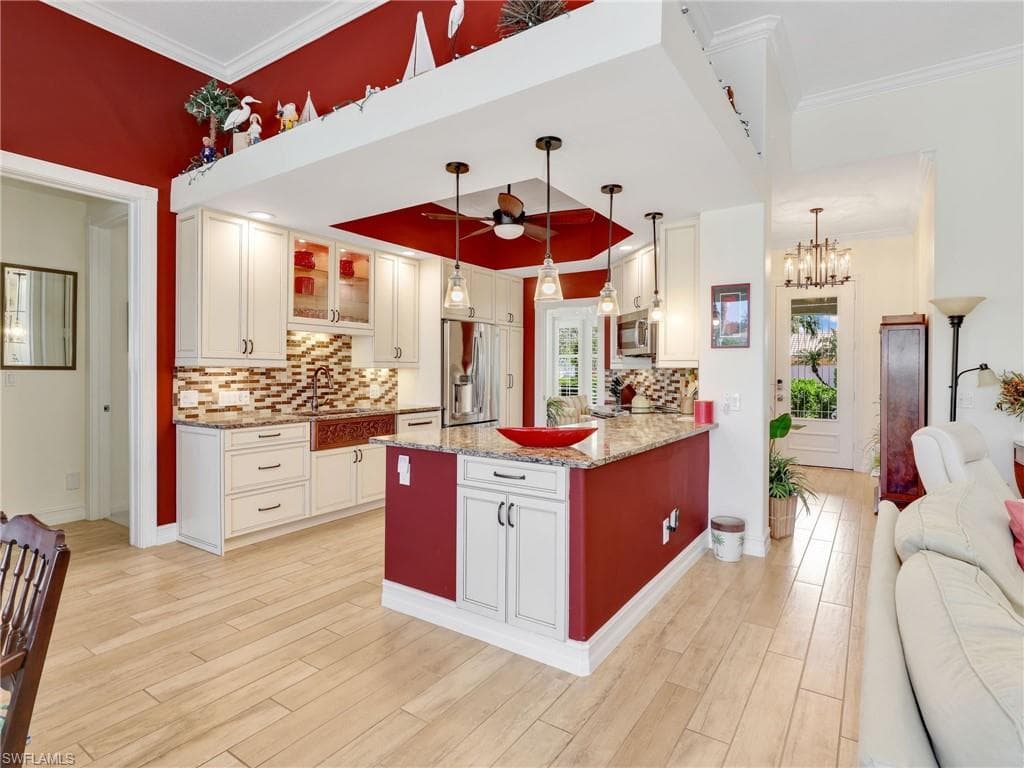 14815 Carducci Ct, Bonita Springs, FL 34135-15