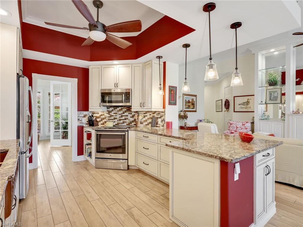 14815 Carducci Ct, Bonita Springs, FL 34135-17