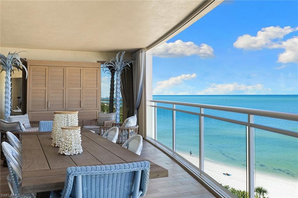 11125 Gulf Shore Dr 605, Naples, FL 34108-34