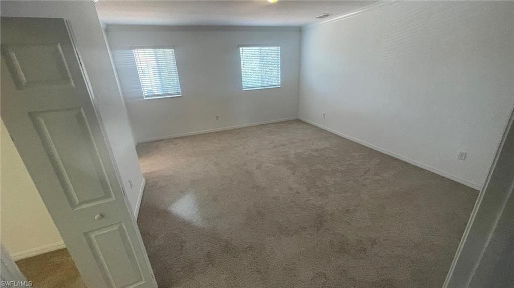 10100 Tin Maple Dr 15, Estero, FL 33928-8