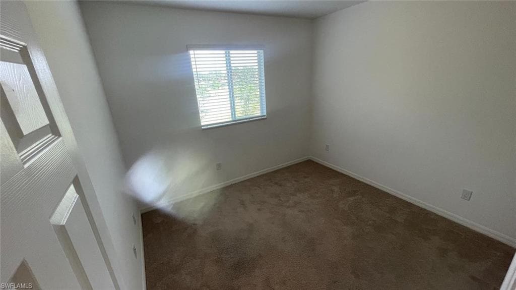 10100 Tin Maple Dr 15, Estero, FL 33928-9