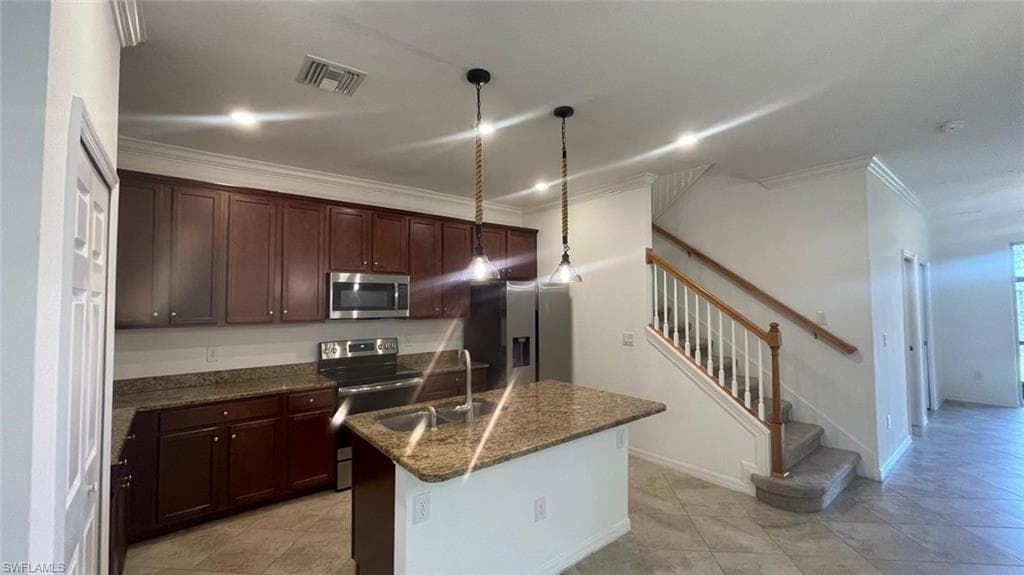 10100 Tin Maple Dr 15, Estero, FL 33928-20