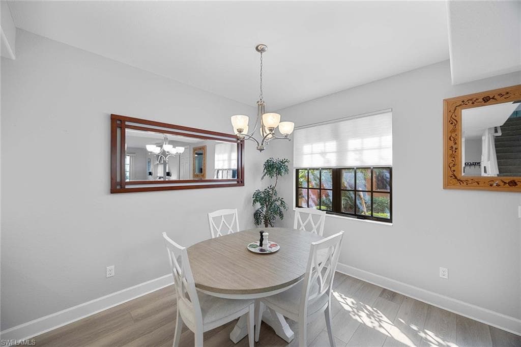 8953 Malibu St 402, Naples, FL 34113-19