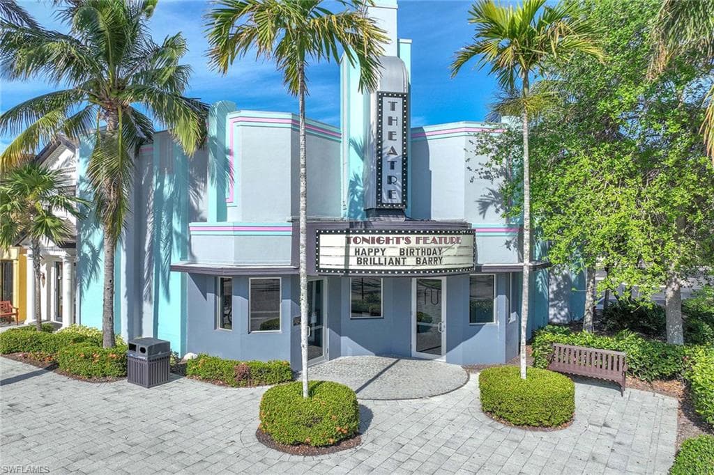 8953 Malibu St 402, Naples, FL 34113-39