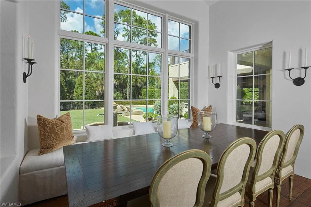 29120 Teramo Way, Naples, FL 34110-10