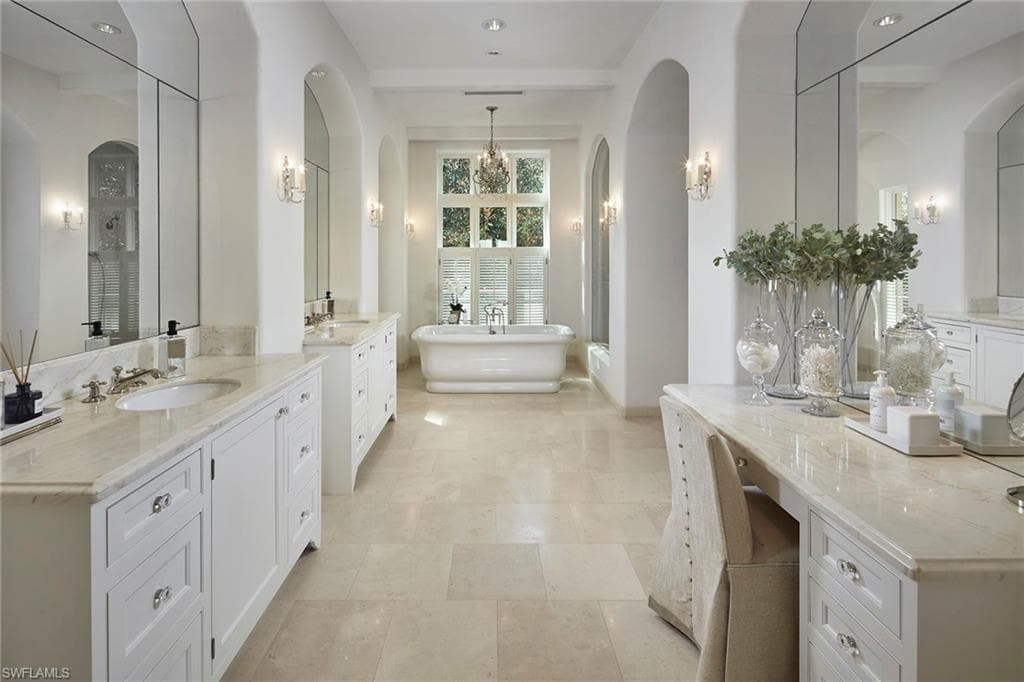 29120 Teramo Way, Naples, FL 34110-21