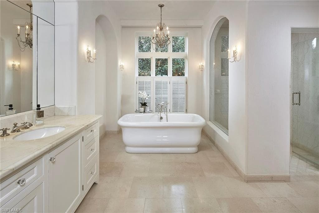 29120 Teramo Way, Naples, FL 34110-22