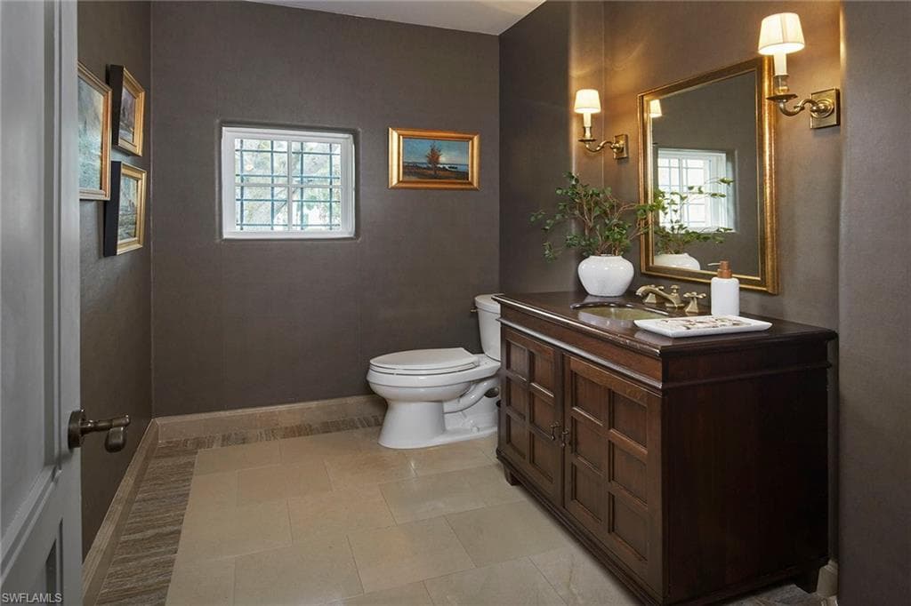 29120 Teramo Way, Naples, FL 34110-24